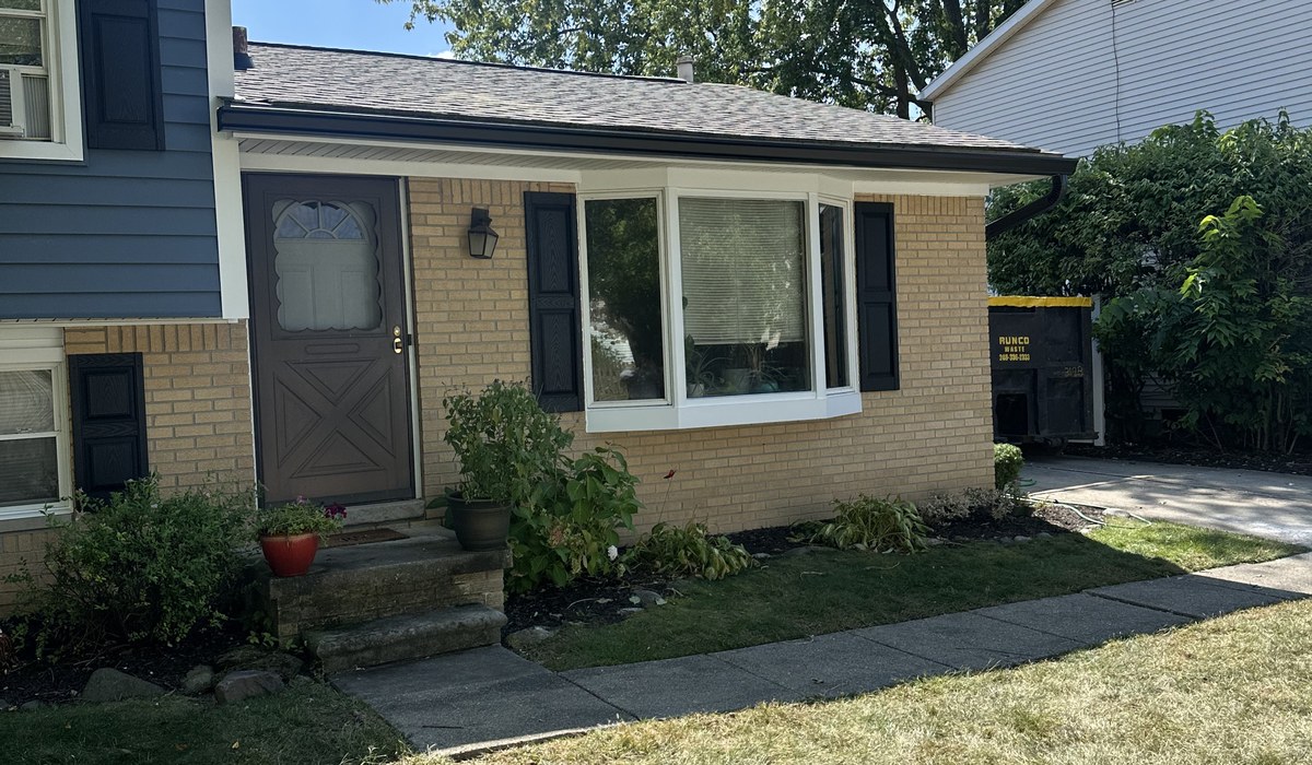 6-Inch Seamless Gutter Installation Birmingham MI
